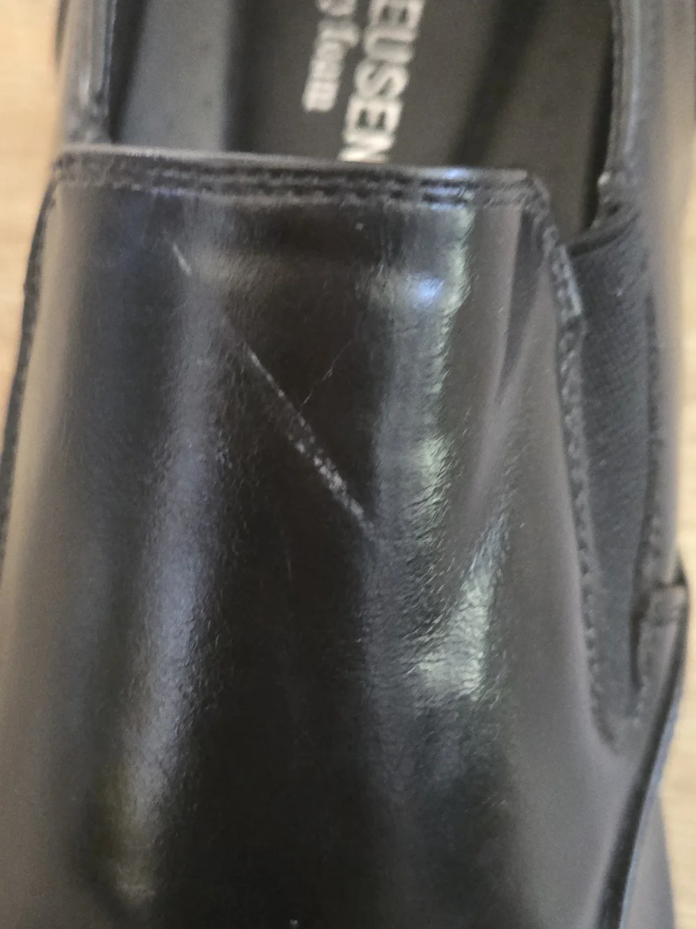 Van Heusen Men's Black Leather Memory Foam Slip-On Dress Shoes